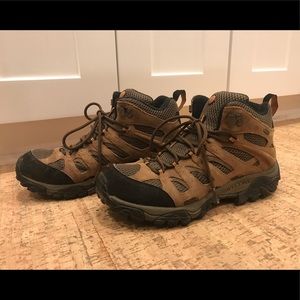 Men’s Merrell Earth MOAB hiking boot 9.5
